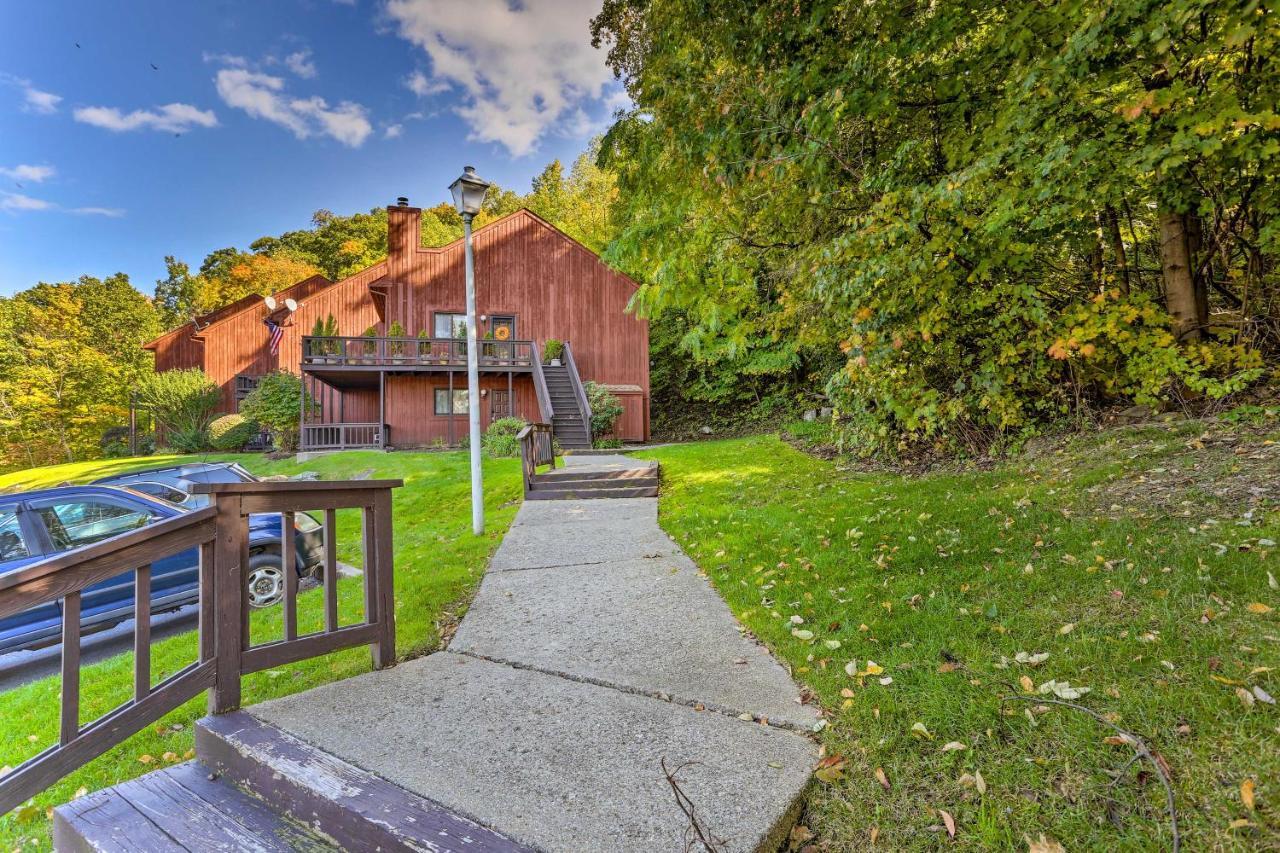 Vernon Township Condo - Walk To Ski Resort! Ngoại thất bức ảnh